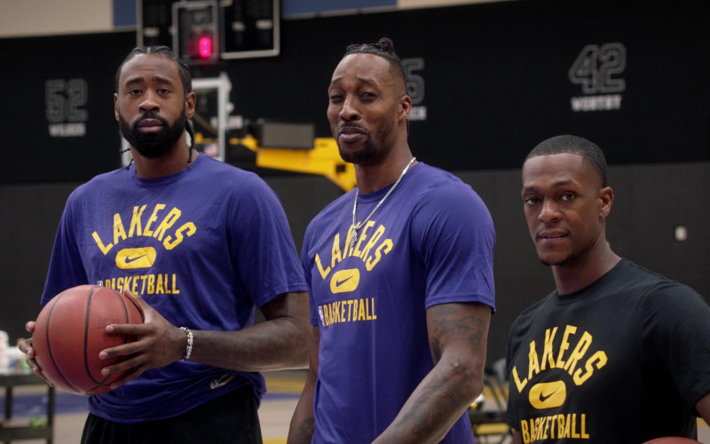 Nike NBA Lakers T-Shirts in Black-ish S08E04 Hoop Dreams (3)