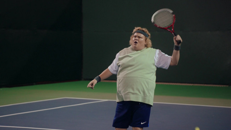 Nike Shorts of Fortune Feimster as Pam in Kenan S02E06 Workaholic (2022)