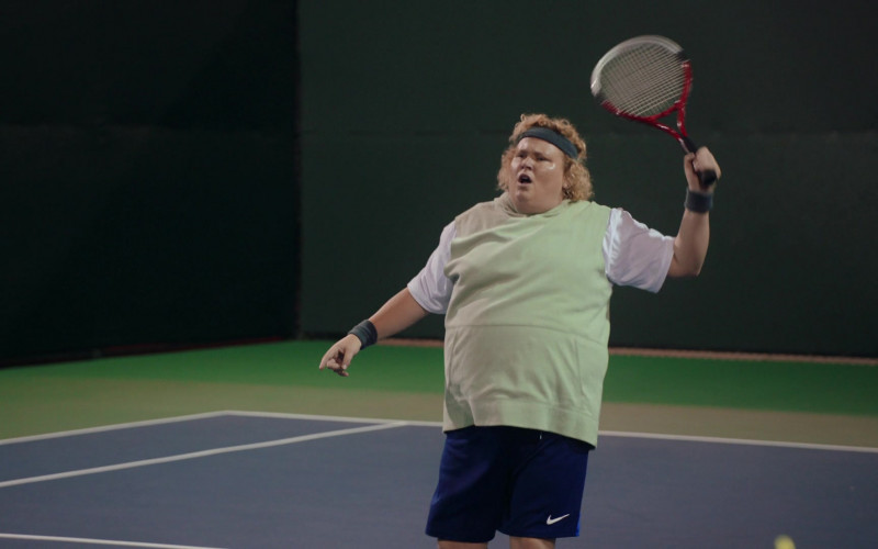 Nike Shorts of Fortune Feimster as Pam in Kenan S02E06 Workaholic (2022)