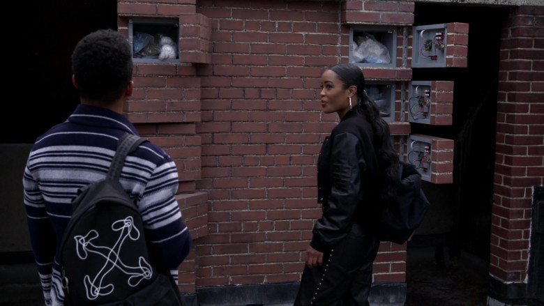 Off-White Backpack in Power Book II Ghost S02E09 A Fair Fight (2022)