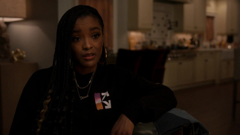 Off-White Women’s Black Hoodie in Power Book II Ghost S02E07 Forced My Hand (2022)