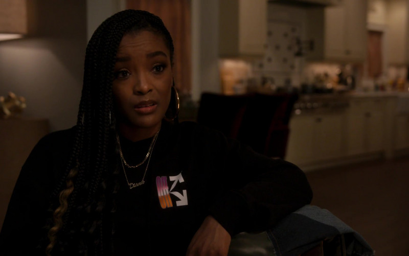 Off-White Women’s Black Hoodie in Power Book II Ghost S02E07 Forced My Hand (2022)