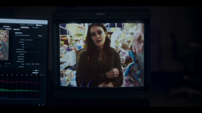 Sony Monitor in Archive 81 S01E03 Terror in the Aisles (2022)