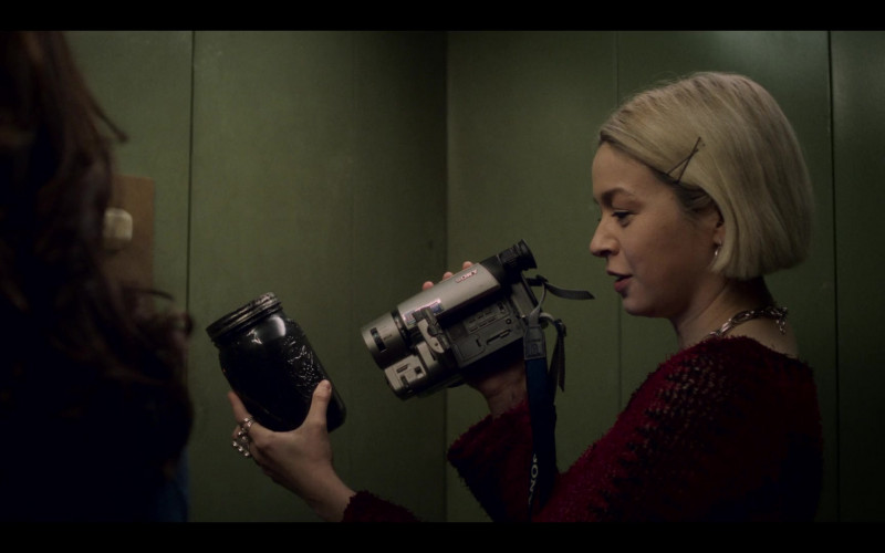 Sony Video Camera Held by Julia Chan as Anabelle in Archive 81 S01E04 Spirit Receivers (1)