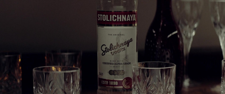 Stolichnaya Vodka in Clean (1)