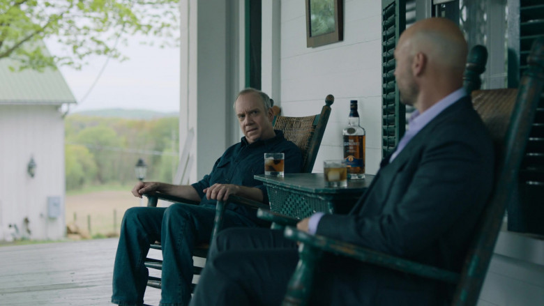 The Glenlivet 18 Year Old Whisky Enjoyed by Paul Giamatti as Charles ‘Chuck' Rhoades, Jr. and Corey Stoll as Michael Thomas Aquinius Prince in Billions S06E01 TV Show 2022 (2)