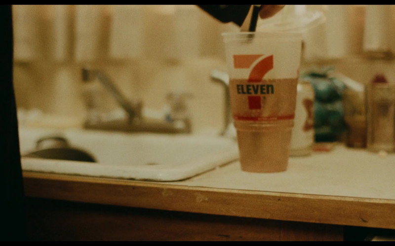 7-Eleven Drink in Euphoria S02E08 "All My Life, My Heart Has Yearned for a Thing I Cannot Name" (2022)