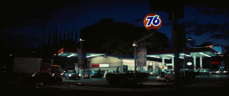 76 Gas Station in Licorice Pizza (2021)