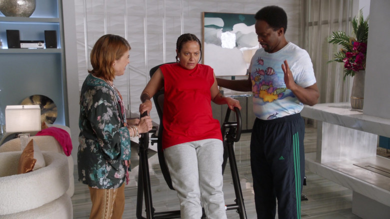 Adidas Men's Track Pants in Claws S04E10 Mercy (2022)