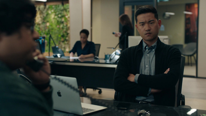 Apple MacBook Laptop of Daniel K. Isaac as Ben Kim in Billions S06E03 STD (2022)