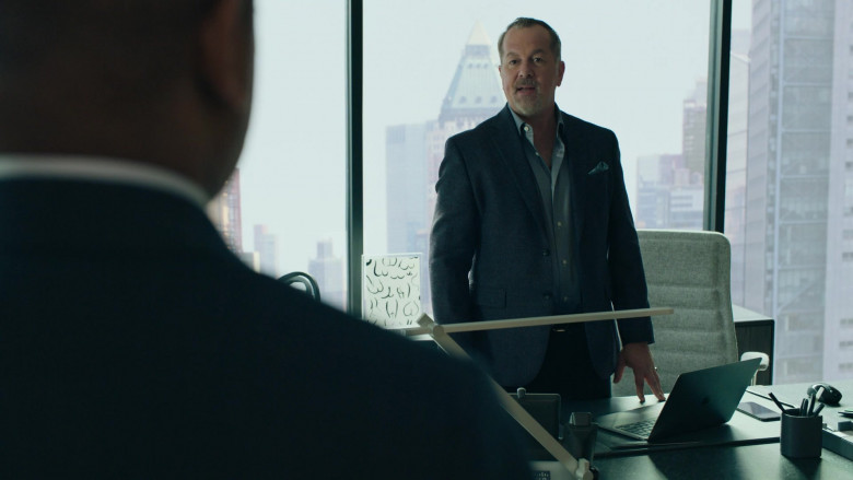 Apple MacBook Laptop of David Costabile as Mike ‘Wags’ Wagner in Billions S06E03 STD 2022 (2)