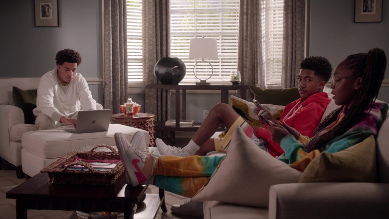 Apple MacBook Laptop of Marcus Scribner as Andre Johnson, Jr. and Nike Sneakers of Marsai Martin as Diane Johnson in Black-ish S08E05 Ashy to Classy (2022)