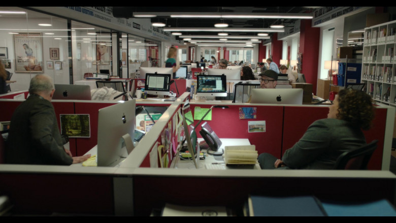 Apple iMac AIO Desktop PCs in Inventing Anna S01E05 Check Out Time (4)