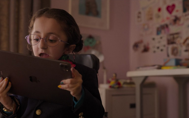 Apple iPad Tablet of Sammi Haney as Esperanza in Raising Dion S02E01 ISSUE #201 A Hero Returns (2022)