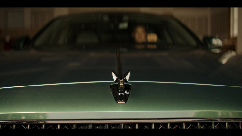 Bentley Flying Spur Green Car in Reacher S01E05 No Apologies (1)