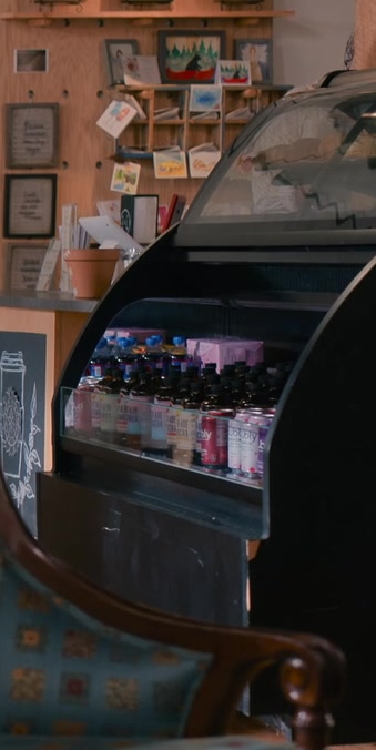 Bubly Sparkling Water and Health-Ade Kombucha Drinks in Sweet Magnolias S02E10 If Thou Wilt, Remember (2022)