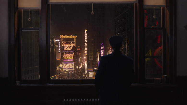 Budweiser, Canadian Club, Pepsi Cola in The Marvelous Mrs. Maisel S04E04 Interesting People on Christopher Street (2022)