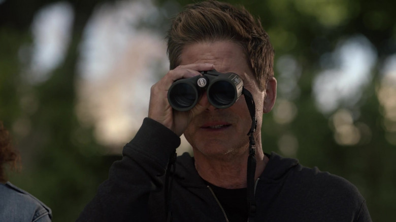 Bushnell Binocular of Rob Lowe as Owen Strand in 9-1-1 Lone Star S03E07 Red vs. Blue (1)