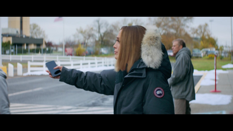 Canada Goose Parka Jacket of Jennifer Lopez as Kat Valdez in Marry Me 2022 Movie (2)