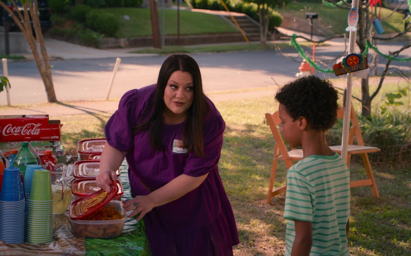 Coca-Cola Soda Drink Pack in Sweet Magnolias S02E06 Find It in Your Heart (2022)