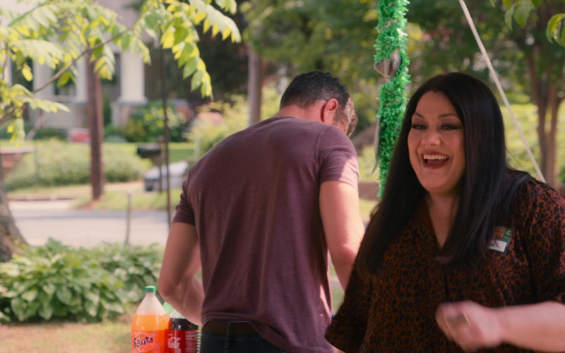 Fanta and Coca-Cola Drinks in Sweet Magnolias S02E06 Find It in Your Heart (1)