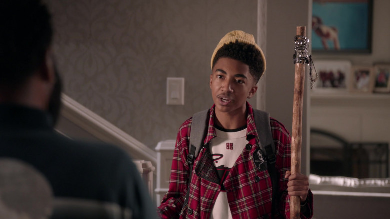 Givenchy Sweatshirt of Miles Brown as Jack Johnson in Black-ish S08E05 Ashy to Classy (2022)