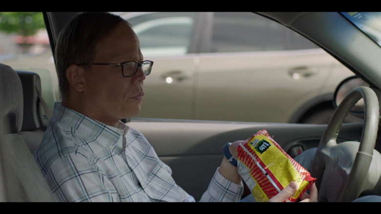 Guy's Potato Chips in Somebody Somewhere S01E06 Life Could Be A Dream (4)
