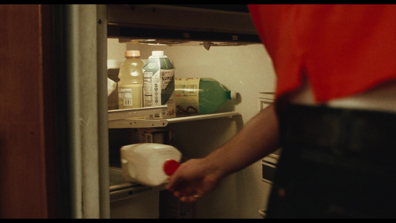 Kitu Super Coffee Sweet Cream Super Creamer in Euphoria S02E08 All My Life, My Heart Has Yearned for a Thing I Cannot Name (2022)