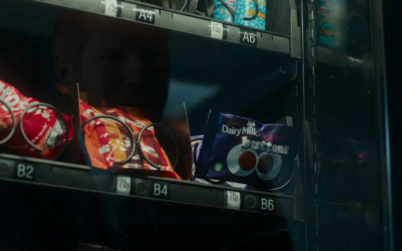 Maltesers and Cadbury Dairy Milk Giant Buttons in Suspicion S01E04 The Devil You Know (2022)