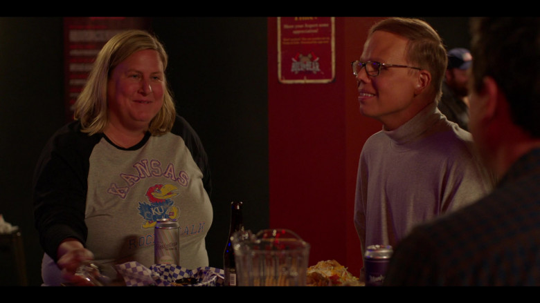 Manhattan Brewing Company Beer Enjoyed by Bridget Everett as Sam & Jeff Hiller as Joel in Somebody Somewhere S01E04 Feast Of St. Francis (3)