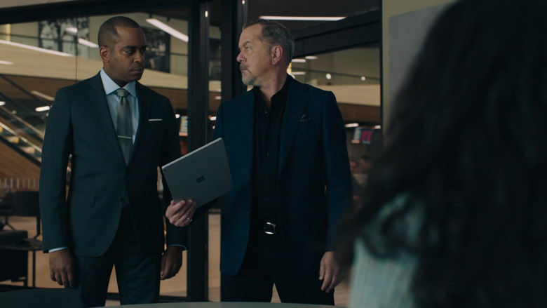 Microsoft Surface Tablet Held by David Costabile as Mike ‘Wags’ Wagner in Billions S06E03 STD (2022)