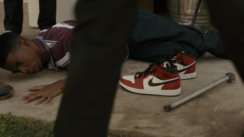 Nike Air Jordan 1 Sneakers in Snowfall S05E01 Comets (2022)