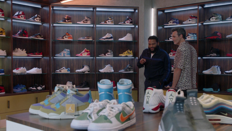 Nike Men's Shoe Collection of Reid Scott as Griffin in Black-ish S08E07 Sneakers by the Dozen (8)