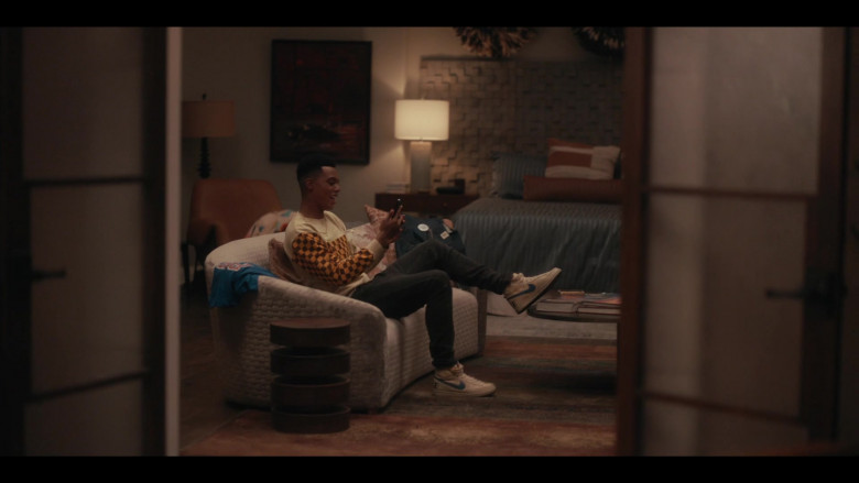 Nike Men's Sneakers Worn by Jabari Banks as Will Smith in Bel-Air S01E04 Canvass (3)