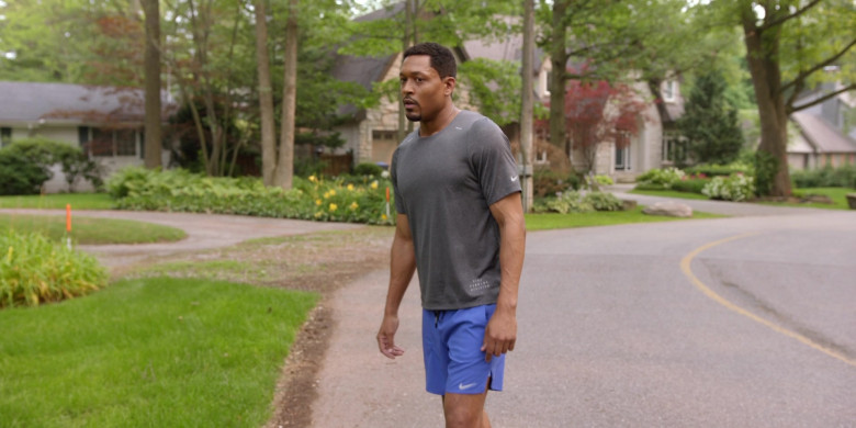 Nike T-Shirt and Shorts in The Kings of Napa S01E07 Bamboozeled (2022)