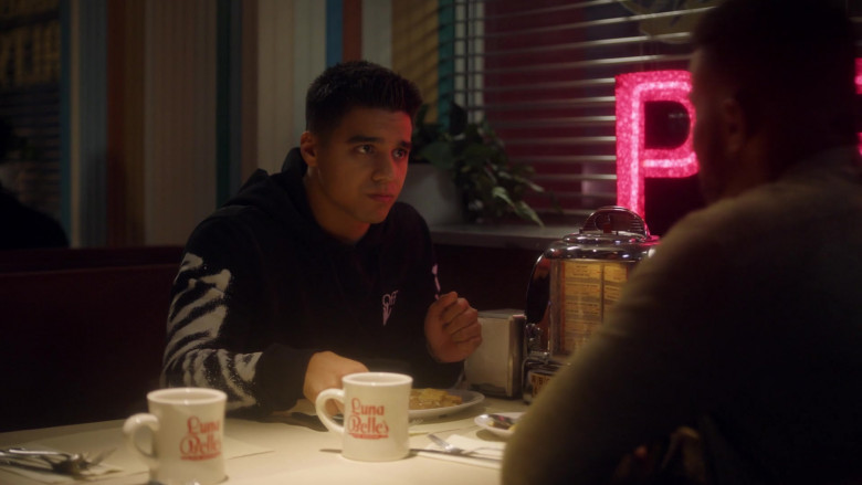 Off-White Men's Hoodie in Grown-ish S04E12 Mr. Right Now