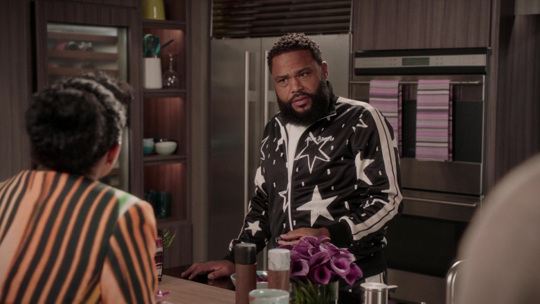 Palm Angels Tracksuit Worn by Anthony Anderson as Andre ‘Dre’ Johnson in Black-ish S08E08 My Work-Friend’s Wedding (2)