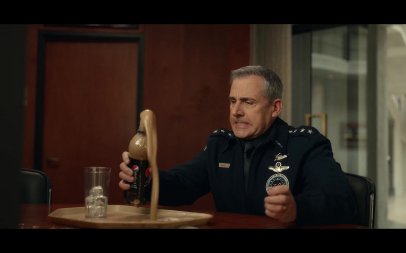 Pepsi Zero Sugar Soda Bottle of Steve Carell as General Mark R. Naird in Space Force S02E04 "The Europa Project" (2022)