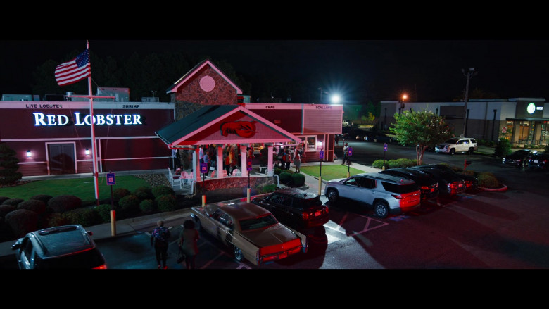 Red Lobster Seafood Restaurant in Tyler Perry's A Madea Homecoming (2022)