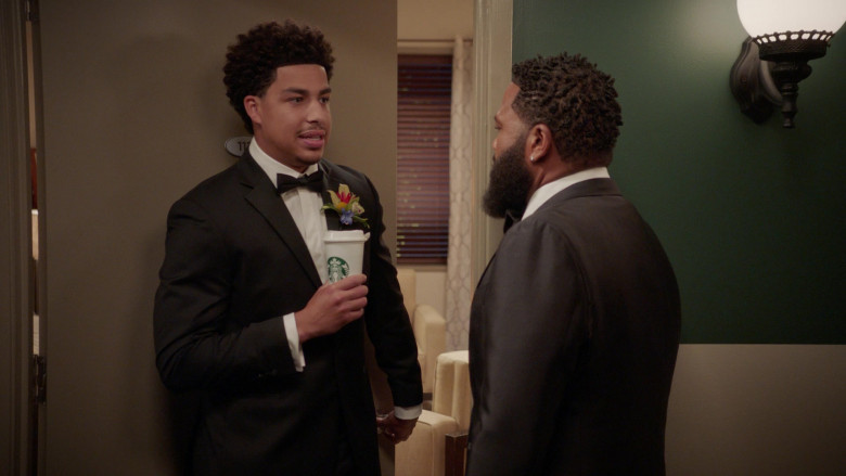 Starbucks Coffee Enjoyed by Marcus Scribner as Andre Johnson, Jr. in Black-ish S08E08 My Work-Friend’s Wedding (1)