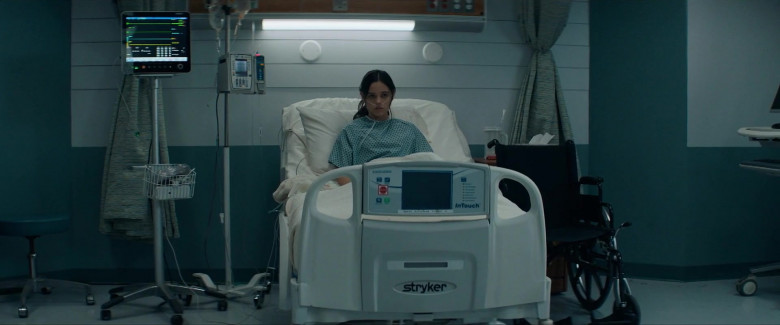 Stryker InTouch Hospital Bed in Scream (2022)