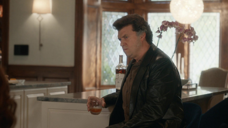 The Macallan 18 Year Old Whisky Enjoyed by Danny McBride as Jesse Gemstone in The Righteous Gemstones S02E06 Never Avenge Yourselves, But Leave It To The Wrath Of God (2)