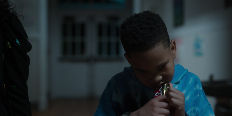 Twix Chocolate Bar Enjoyed by Ja'Siah Young as Dion Warren in Raising Dion S02E08 ISSUE #208 Who You Are (2022)