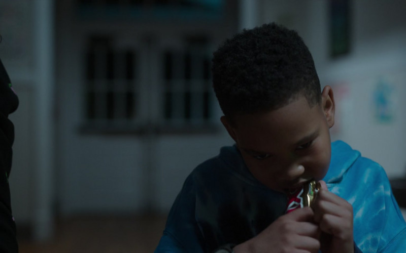 Twix Chocolate Bar Enjoyed by Ja’Siah Young as Dion Warren in Raising Dion S02E08 ISSUE #208 Who You Are (2022)