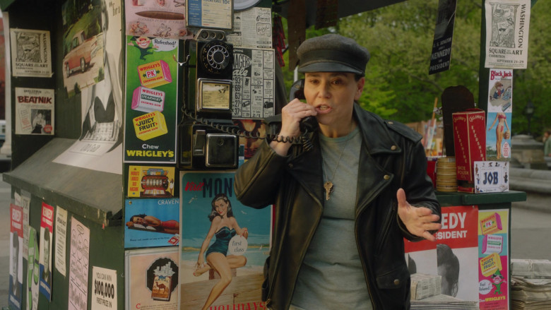 Wrigley's Gum Ads in The Marvelous Mrs. Maisel S04E01 Rumble on the Wonder Wheel (2022)