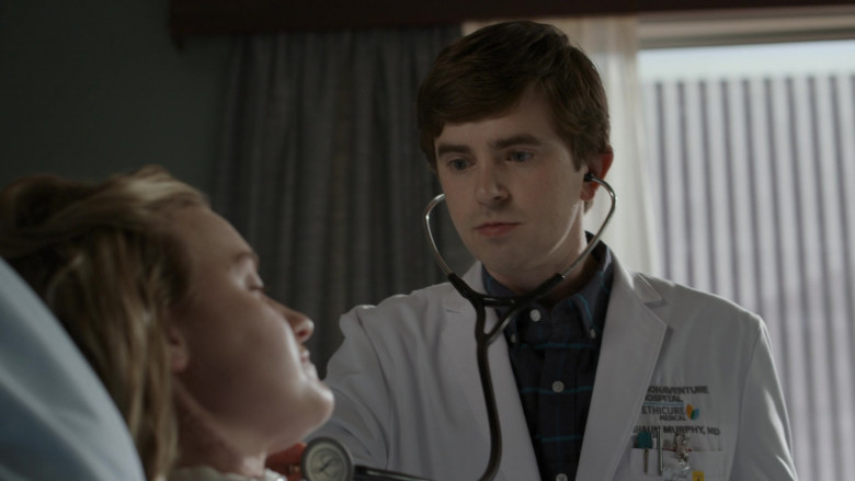 3M Littmann Stethoscope of Freddie Highmore as Dr. Shaun Murphy in The Good Doctor S05E09 Yippee Ki-Yay (2022)