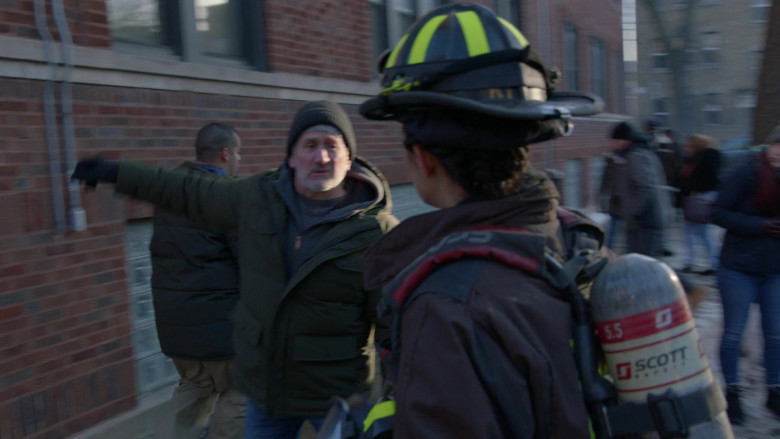 3M Scott SCBA in Chicago Fire S10E15 The Missing Piece (2)