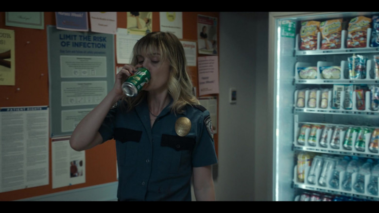 7Up Soda Enjoyed by Bella Heathcote as Andy Oliver and Cheetos Snacks in Pieces of Her S01E01 (2022)