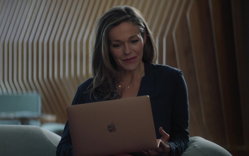 Apple MacBook Laptop Used by Actress in Blacklight (2022)