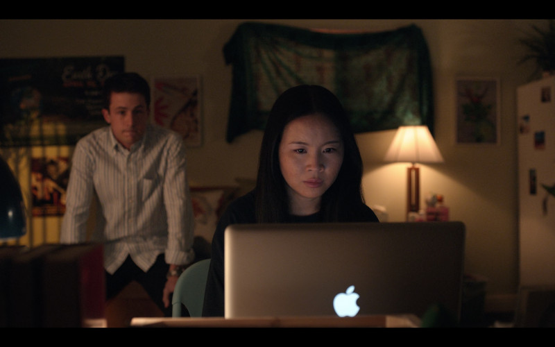 Apple MacBook Laptop Used by Actress in The Dropout S01E06 Iron Sisters (2022)